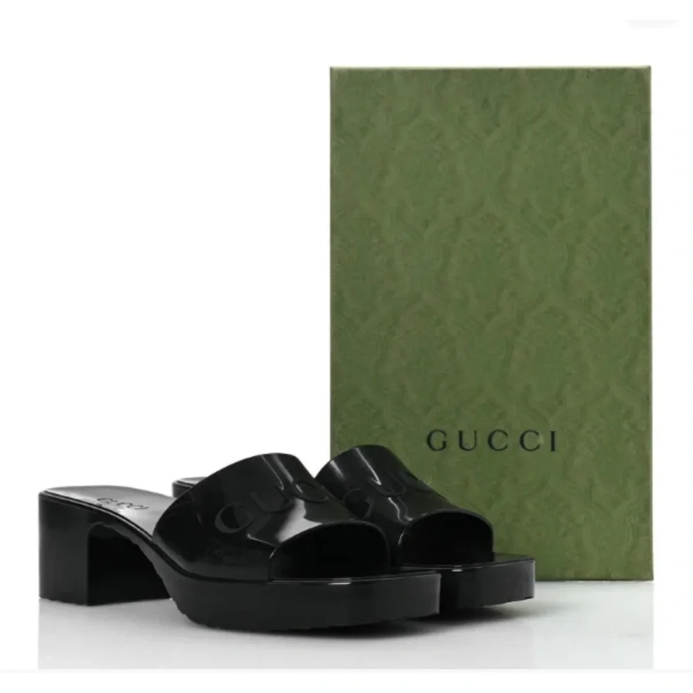 Gucci Women’s Black Nero Rubber Logo GG Slide Sandals 60MM Size 10 NIB - Picture 1 of 11